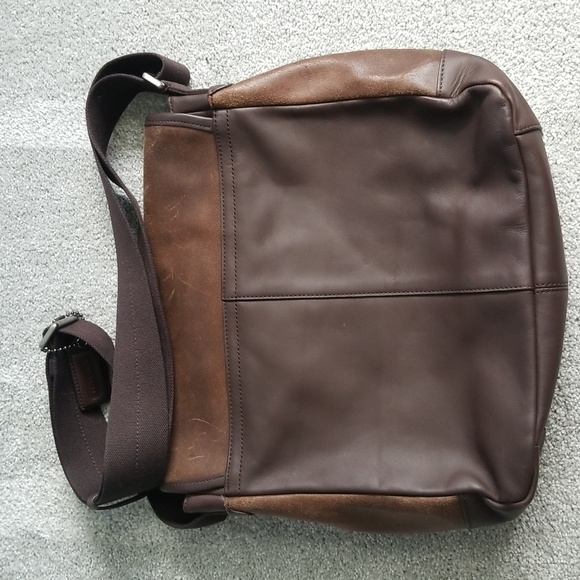 Coach messenger bag purse like new - Picture 2 of 7